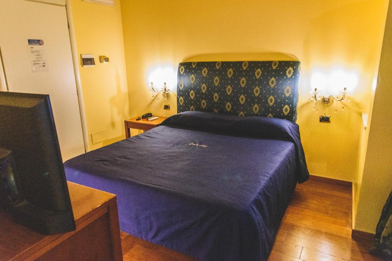 רומא Canella Hotel מראה חיצוני תמונה