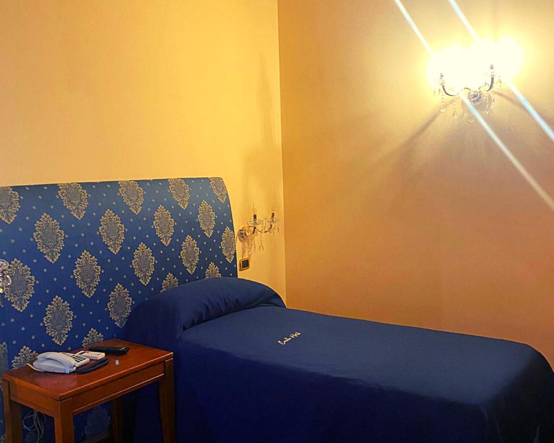 רומא Canella Hotel מראה חיצוני תמונה