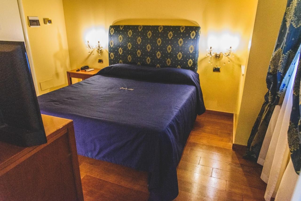 רומא Canella Hotel מראה חיצוני תמונה